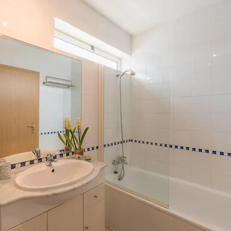 Beautiful 1 Bedroom With Stunning View Apartamento